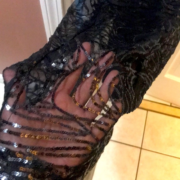 FORMAL DRESS - Picture 6 of 9